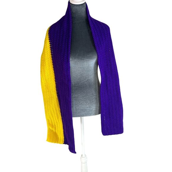 Handmade- two tone scarf- crochet - purple yellow one- Vikings - neck scarf - Picture 5 of 5